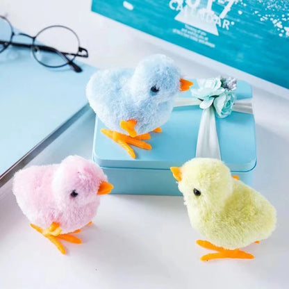 Interactive Plush Chicken Cat Toy - Wind-Up Jumping and Hopping Clockwork Kitten Plaything